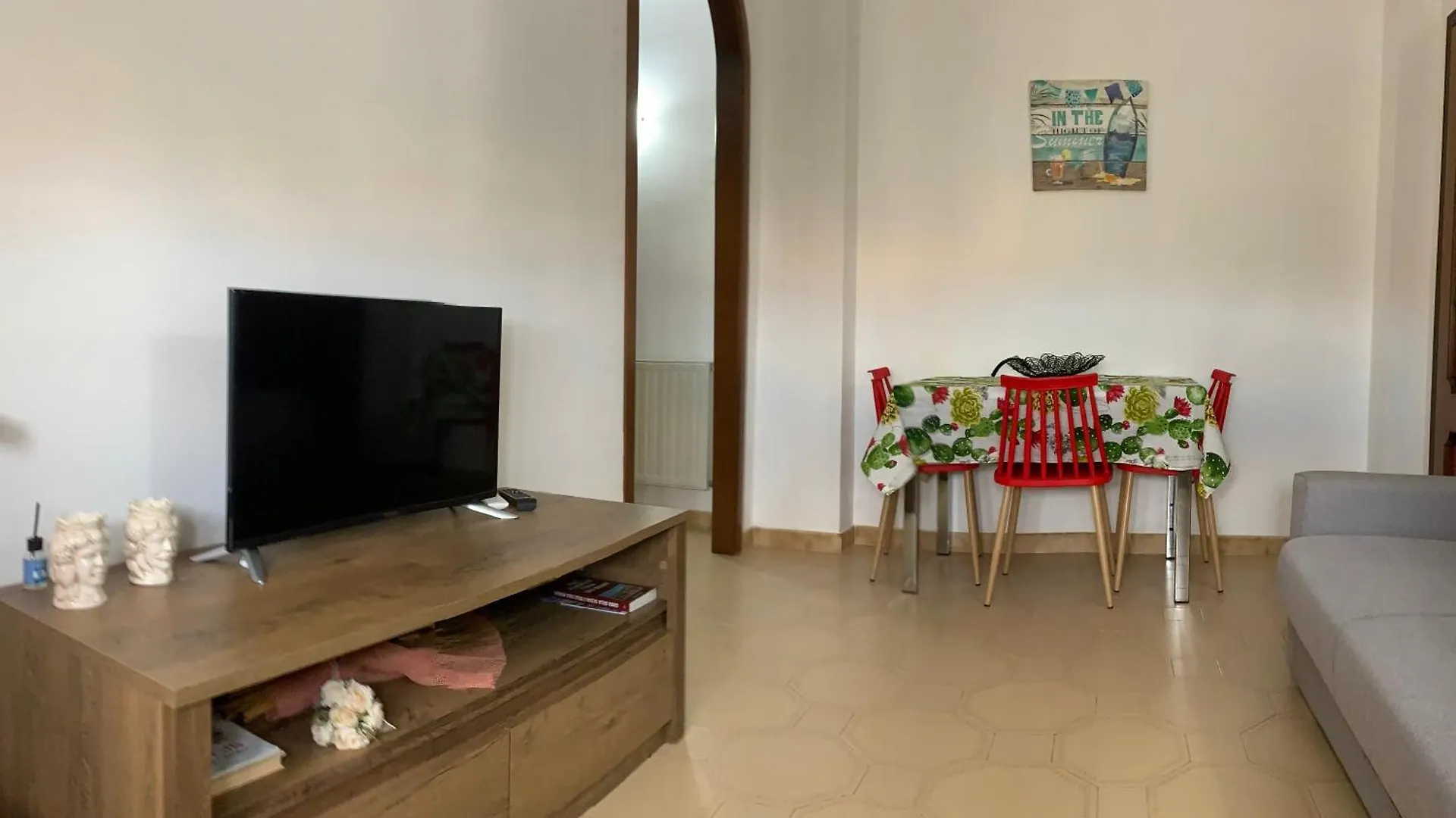Casa Vacanza Torre Di Mezzo - Alba Marausa Italy